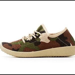 Camo Knit Lace-Up Sneakers